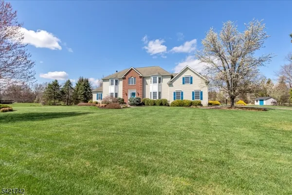 $1,095,000 | 103 Stout Lane, Flemington, NJ 08822
