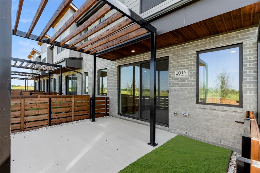 2013 Aldrich Road Celina, TX 75009 - Photo 3 of 28 03. 2013 Aldrich - Patio