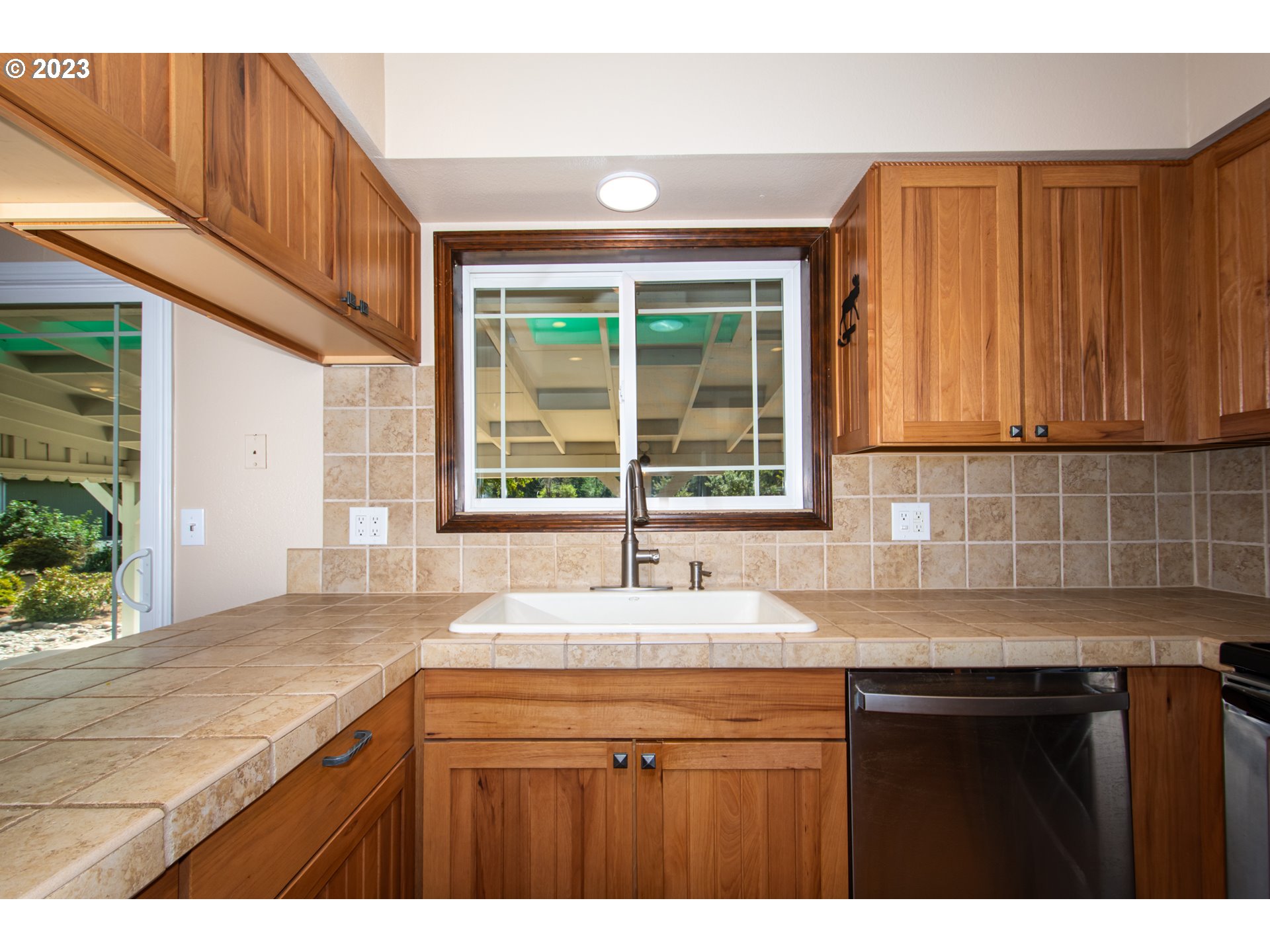 27015 Northeast 9th Street Camas, WA 98607 - Photo 12 of 48 Gallery Image 12
