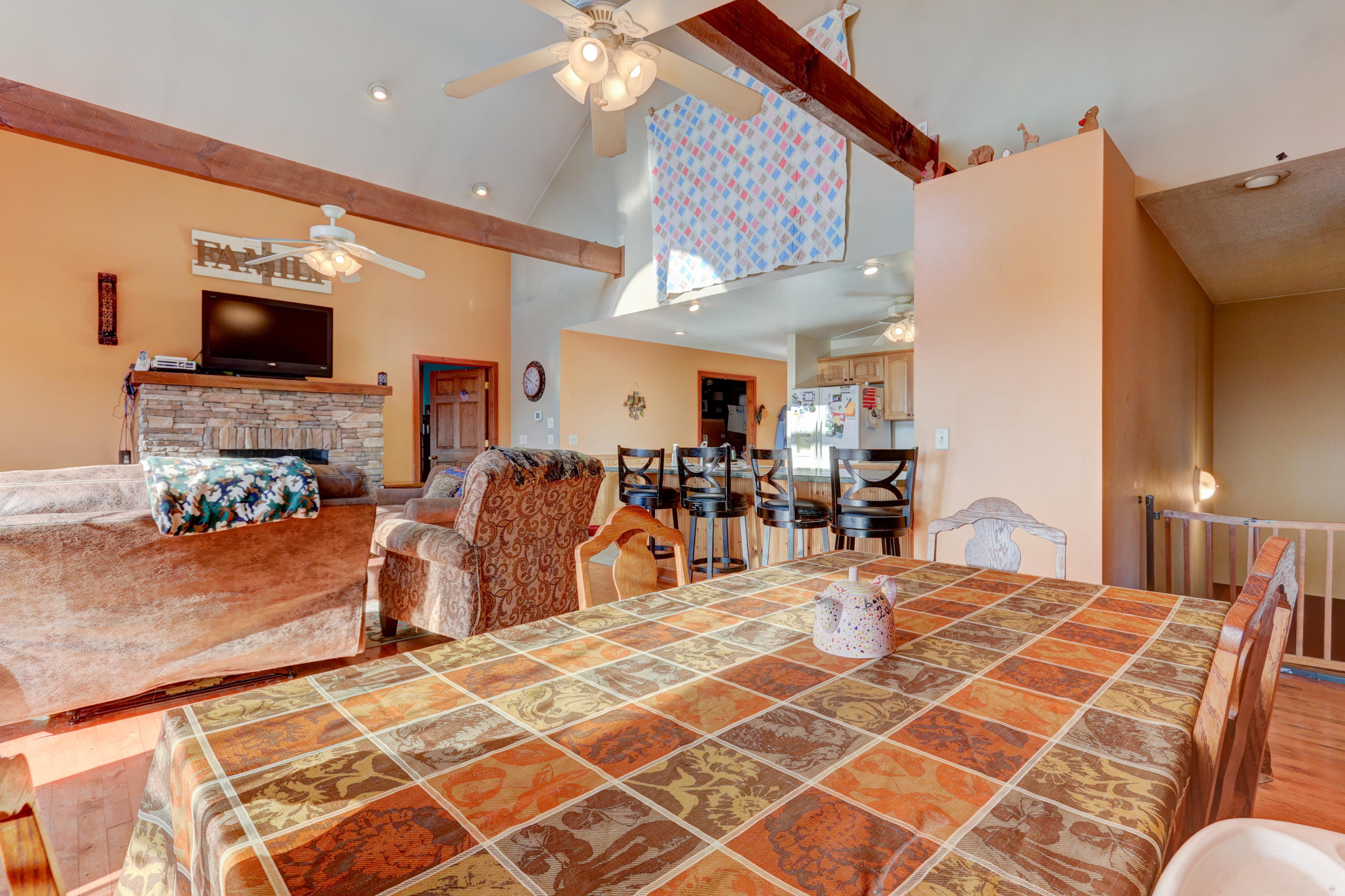 795 Zirkle Road Dandridge, TN 37725 - Photo 9 of 27 Positive Perceptions-11