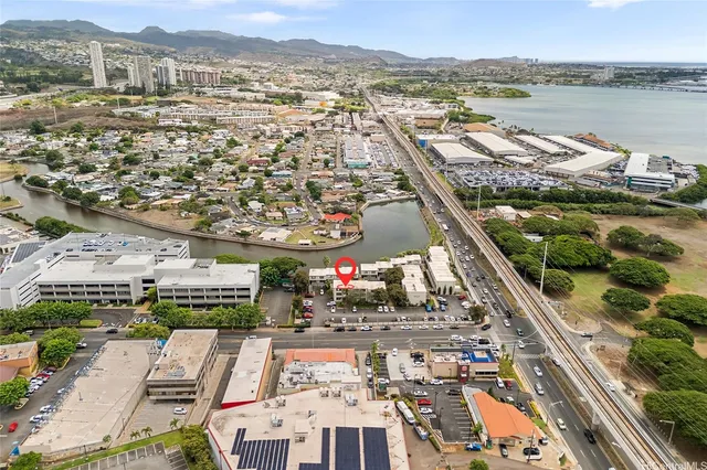 $395,000 | 98-310 Kamehameha Highway, Unit 225, Aiea, HI 96701