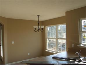 2013 Brookstone Way Georgetown, IN 47122 - Photo 4 of 11 Gallery Image 4