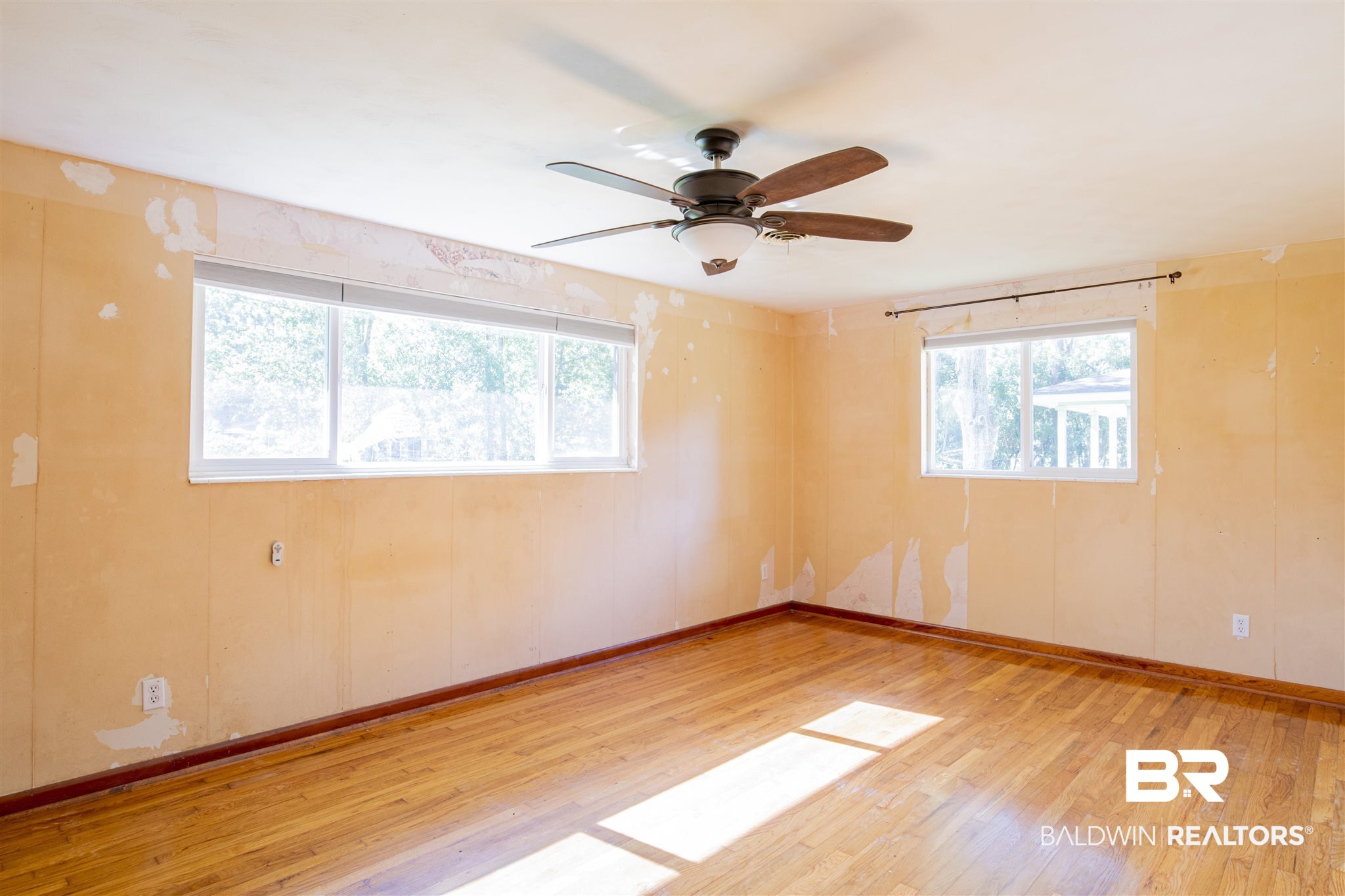 108 South Stuart Street Foley, AL 36535 - Photo 12 of 26