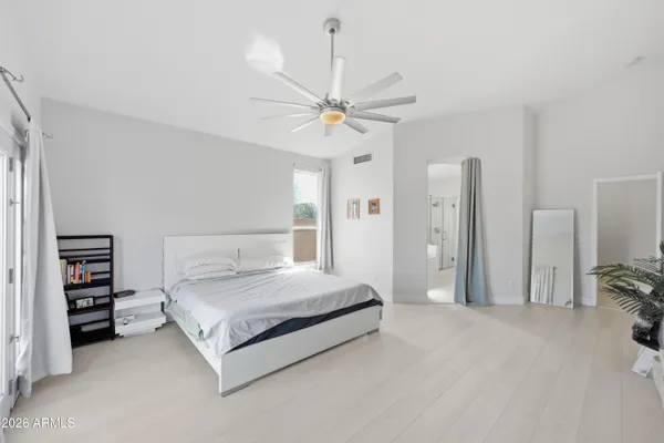 $675,000 | 1572 East Black Diamond Drive, Gilbert, AZ 85296