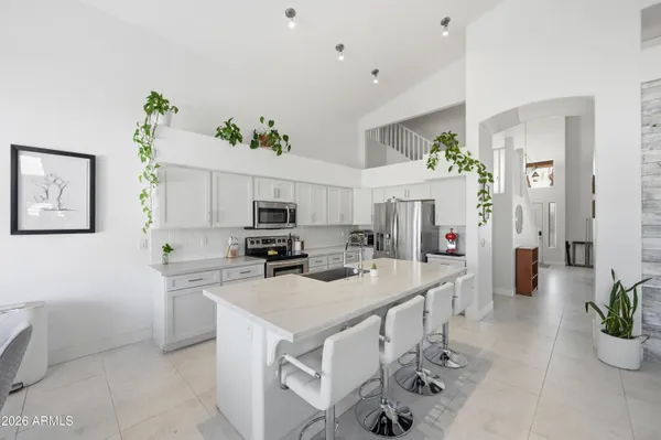 $675,000 | 1572 East Black Diamond Drive, Gilbert, AZ 85296