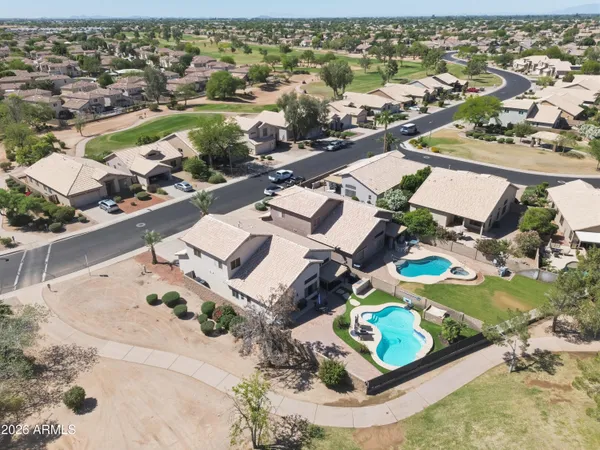 $675,000 | 1572 East Black Diamond Drive, Gilbert, AZ 85296