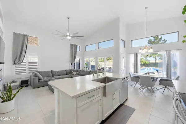 $675,000 | 1572 East Black Diamond Drive, Gilbert, AZ 85296