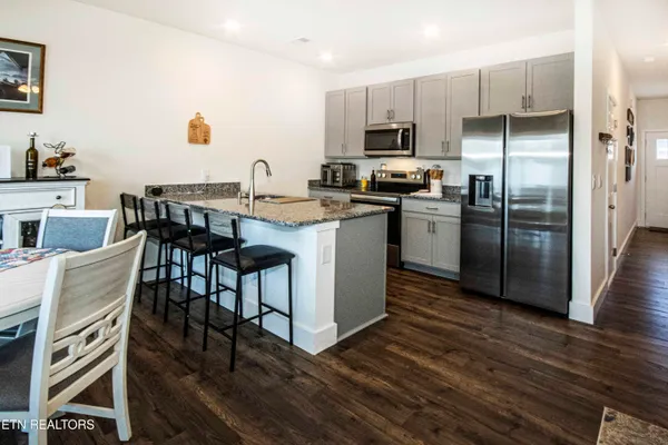 $282,900 | 3568 Bisham Wood Lane, Powell, TN 37849