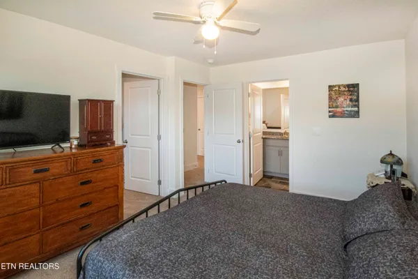 $282,900 | 3568 Bisham Wood Lane, Powell, TN 37849