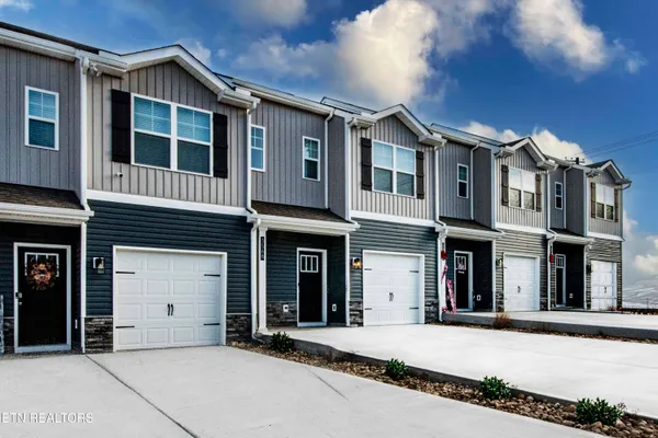 $282,900 | 3568 Bisham Wood Lane, Powell, TN 37849