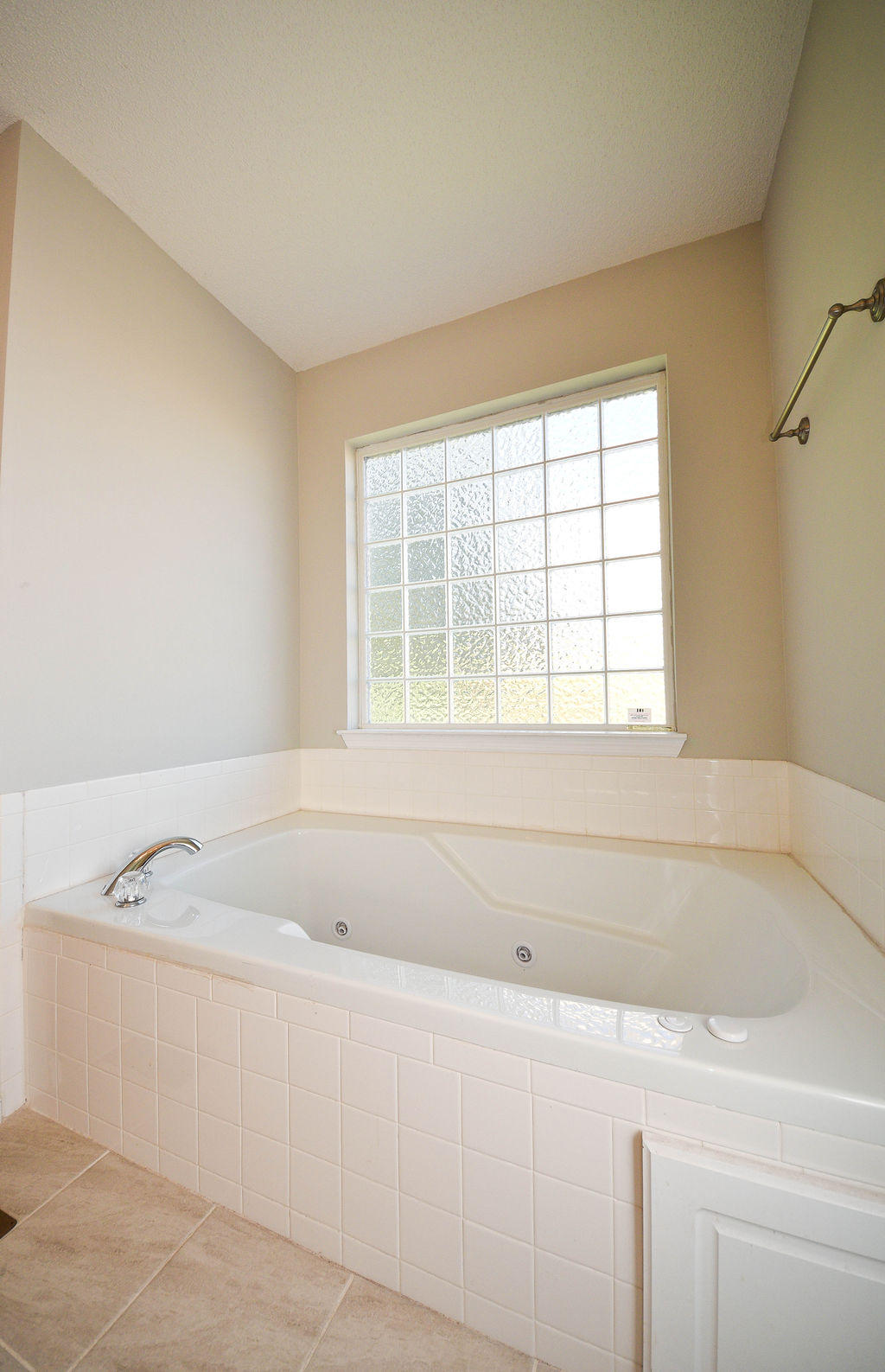 7261 British Road Ooltewah, TN 37363 - Photo 32 of 43 DSC_2157