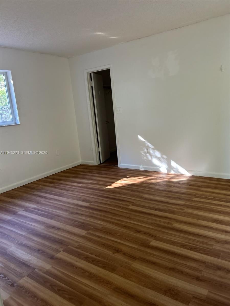 17330 Southwest 109th Avenue Miami, FL 33176 - Photo 5 of 12