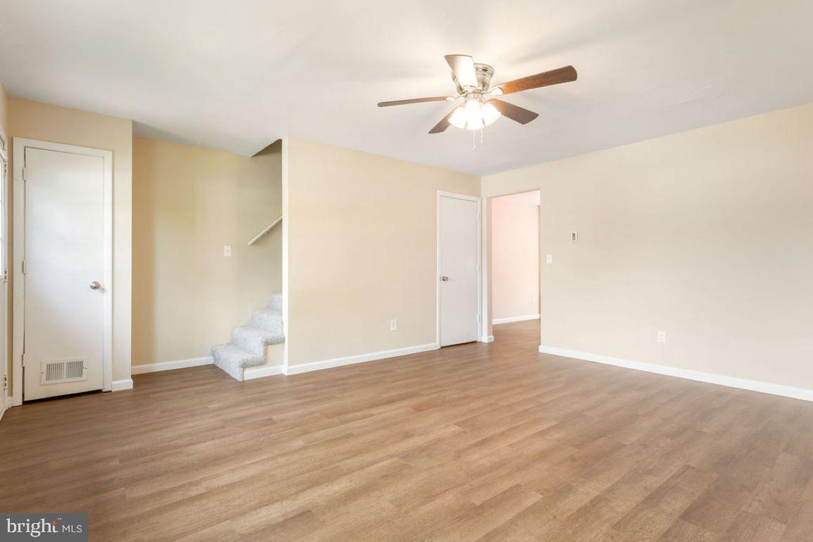 25 Commerce Street New Oxford, PA 17350 - Photo 6 of 23