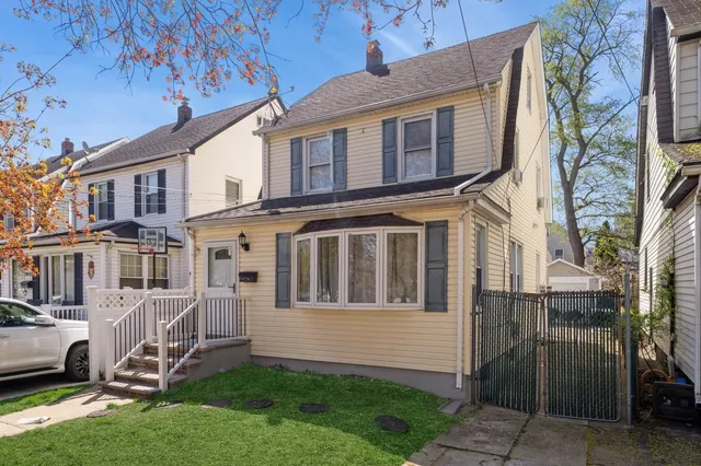 $890,000 | 248-16 88th Drive | Bellerose