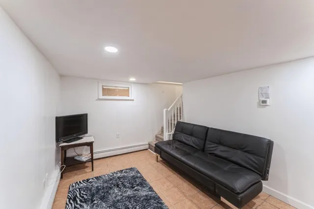 $890,000 | 248-16 88th Drive | Bellerose