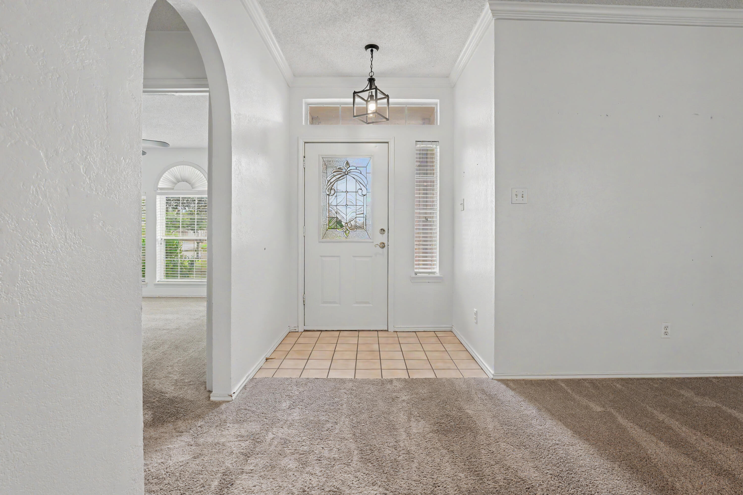 6208 15th Street Lubbock, TX 79416 - Photo 3 of 26 DSC02796