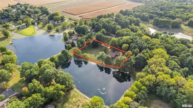 $425,000 | 304 Carobeth Circle, Jacksonville, IL 62650