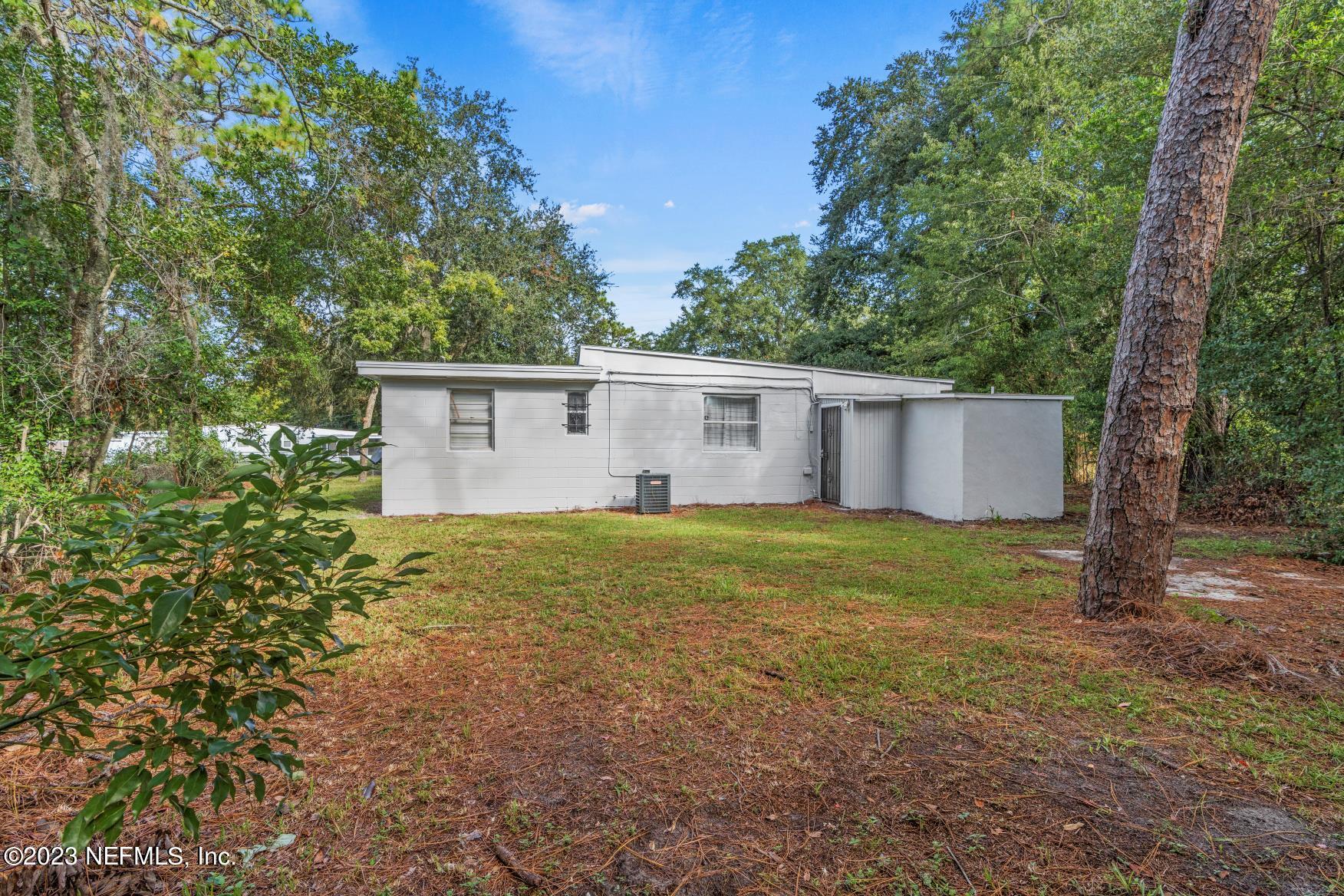 1256 Briarcliff Road South Jacksonville, FL 32218 - Photo 3 of 22 Private Backyard