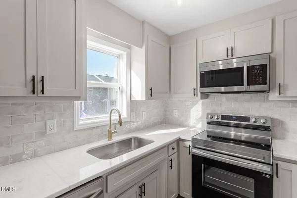 $204,900 | 381 East Williams Street, Angier, NC 27501