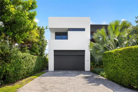 $14,500,000 | 16470 Northeast 30th Avenue, North Miami Beach, FL 33160