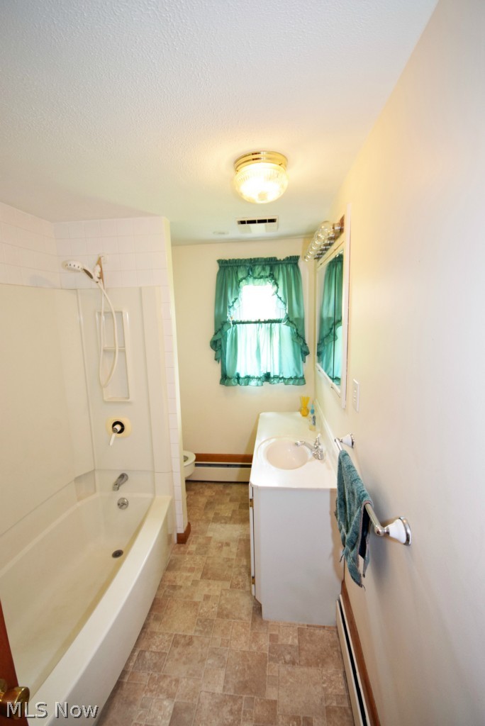 876 Chaffin Road Akron, OH 44306 - Photo 16 of 25 Gallery Image 16