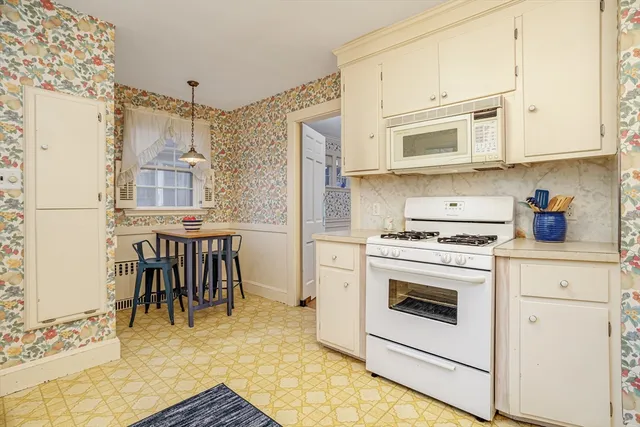 $1,200,000 | 147 Claflin Street, Belmont, MA 02478