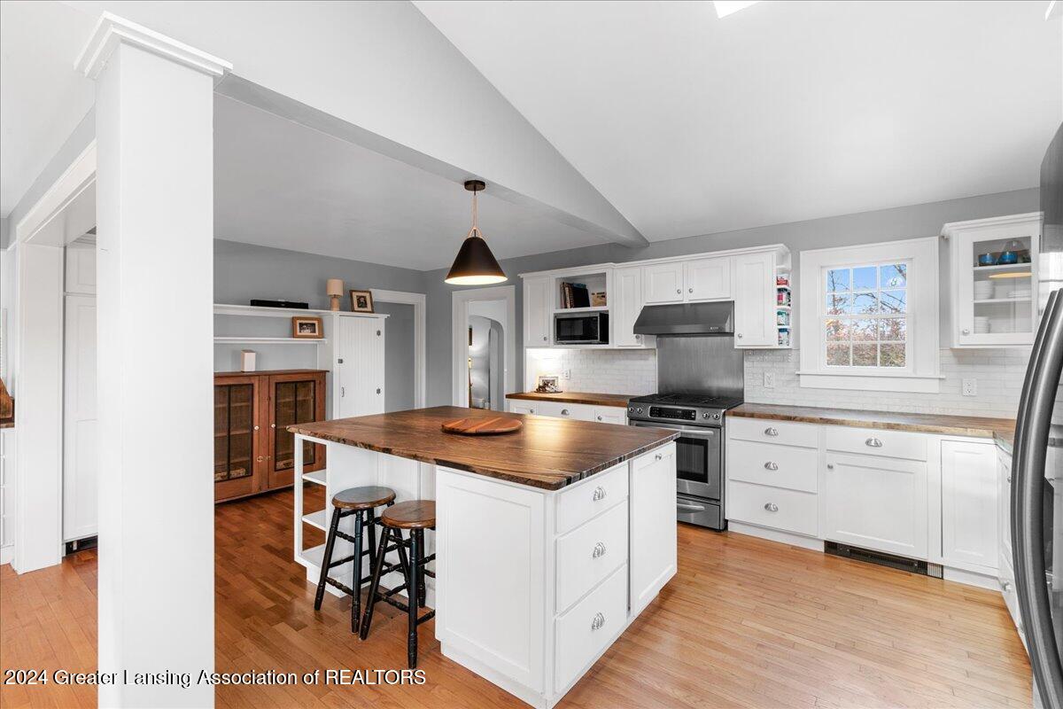 6307 County Farm Road Jackson, MI 49201 - Photo 22 of 64 Kitchen
