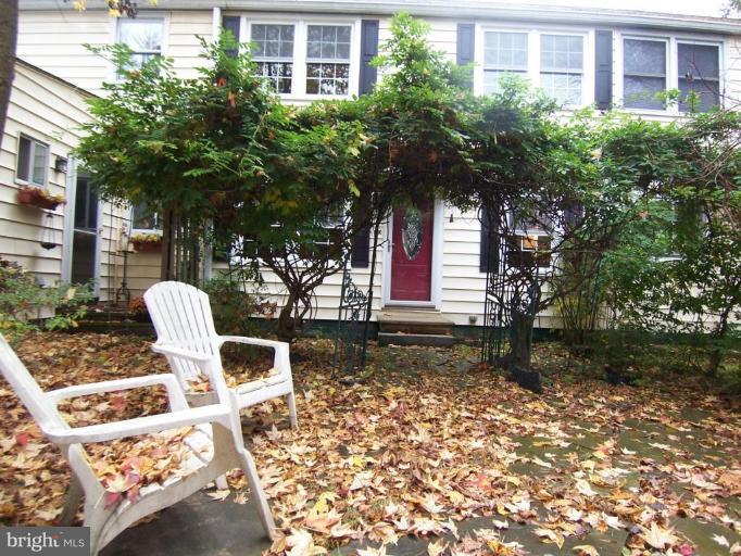 12 Ridge Road, Unit K Greenbelt, MD 20770 - Photo 15 of 21 Garden