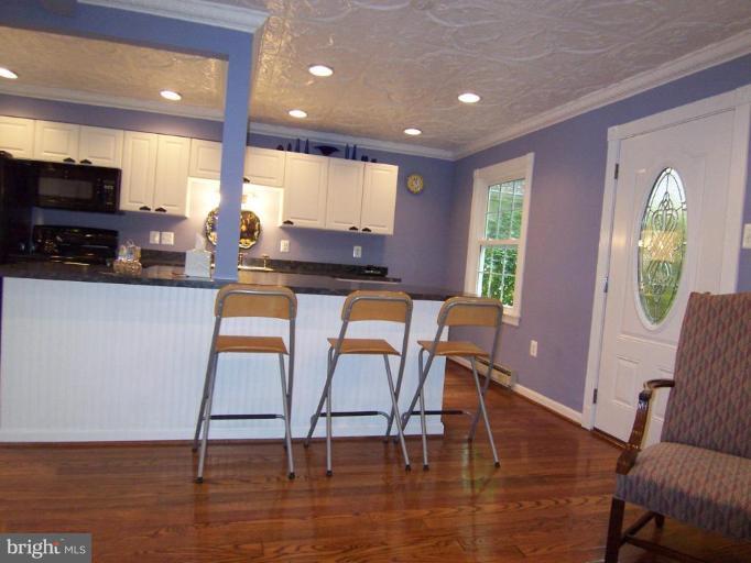 12 Ridge Road, Unit K Greenbelt, MD 20770 - Photo 3 of 21 Living Room #2