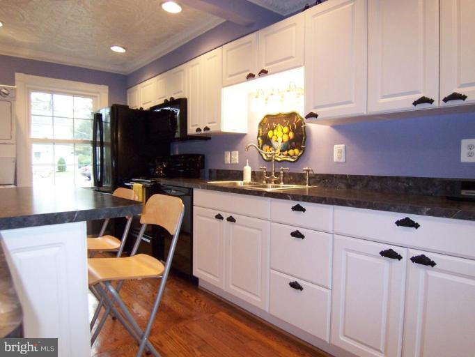 12 Ridge Road, Unit K Greenbelt, MD 20770 - Photo 4 of 21 Kitchen