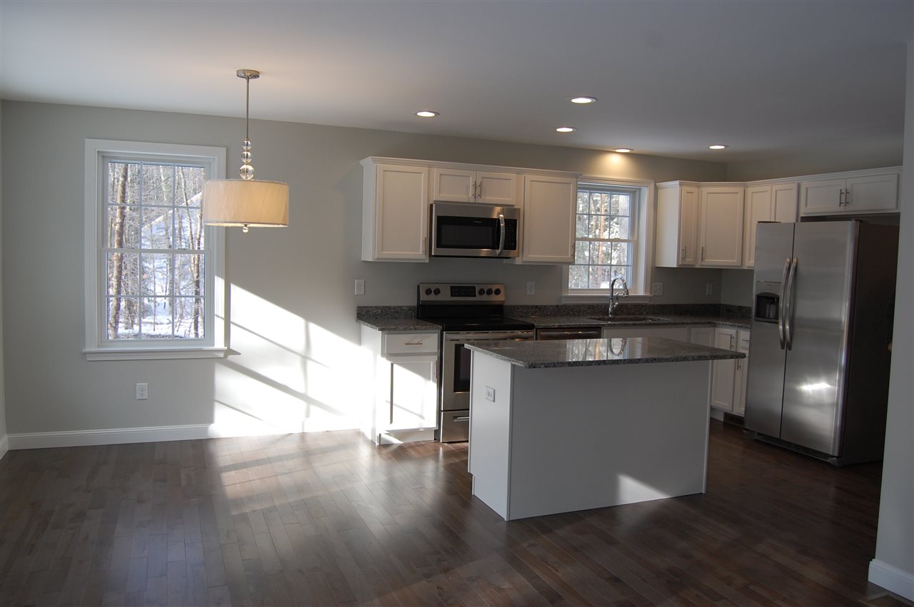 82a Fremont Road, Unit A Epping, NH 03042 - Photo 11 of 22