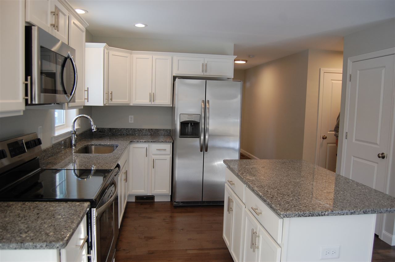 82a Fremont Road, Unit A Epping, NH 03042 - Photo 12 of 22