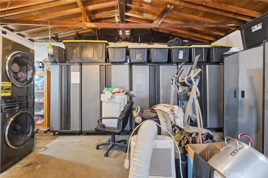 440 West Cherry Street Compton, CA 90222 - Photo 28 of 28 a view of a storage & utility room with washer and dryer