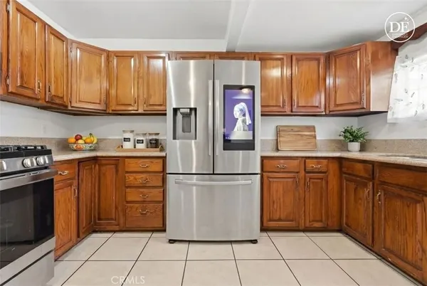 $639,000 | 440 West Cherry Street, Compton, CA 90222