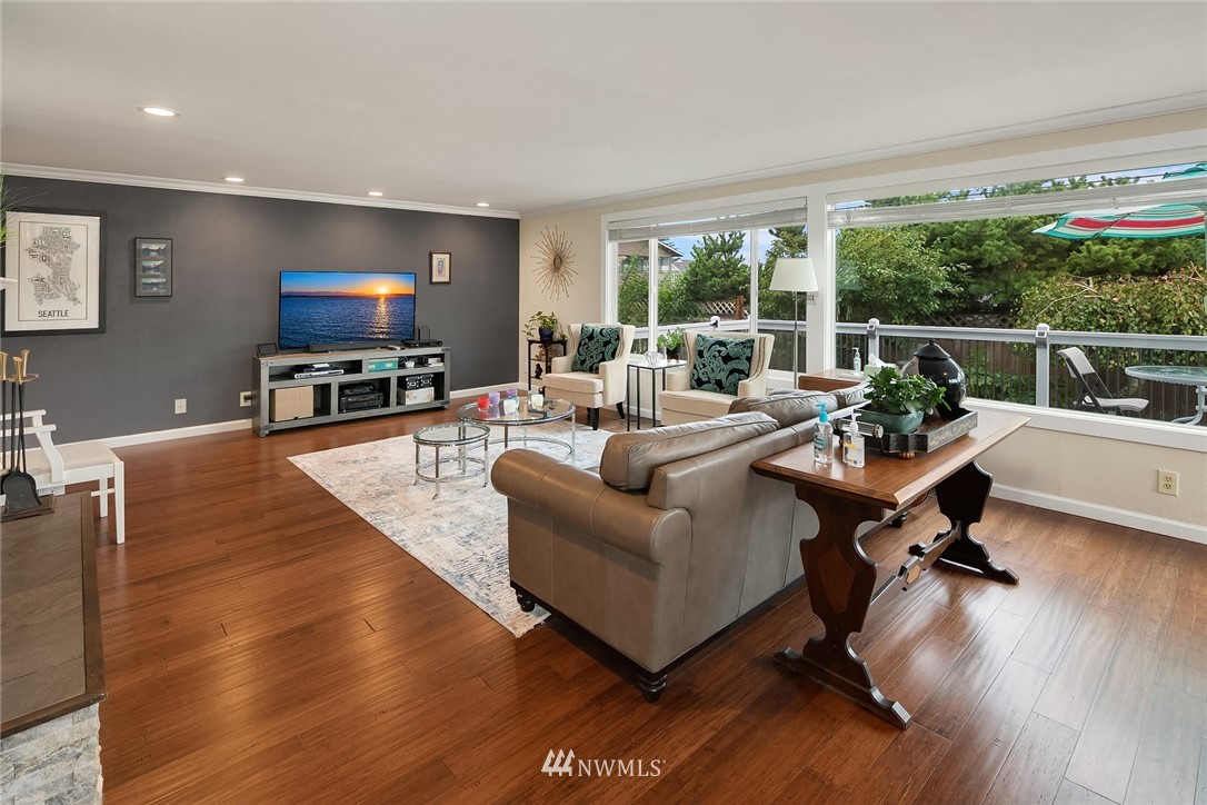 1208 North 38th Street Renton, WA 98056 - Photo 7 of 20 Gallery Image 7
