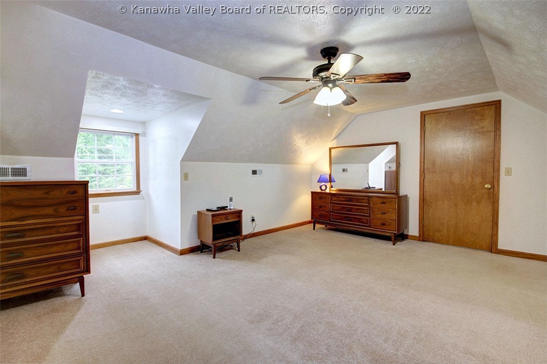 442 Strawberry Road St. Albans, WV 25177 - Photo 19 of 37 Gallery Image 19