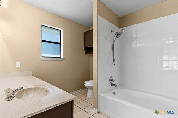 $1,520 | 3923 Oak Valley Drive, Killeen, TX 76542