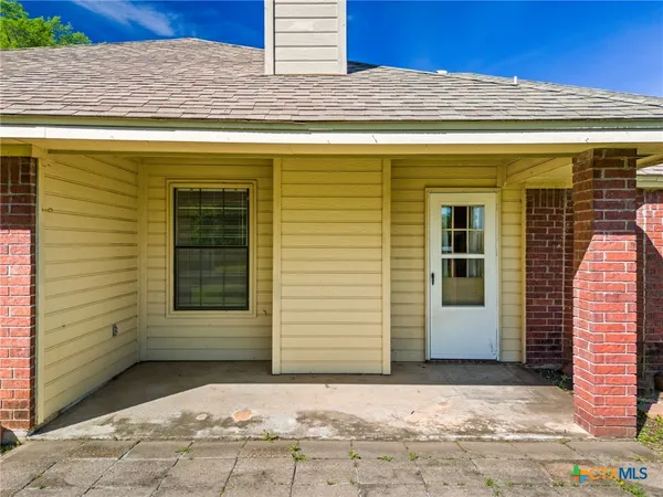 $1,520 | 3923 Oak Valley Drive, Killeen, TX 76542