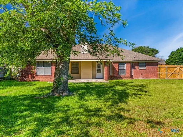 $1,520 | 3923 Oak Valley Drive, Killeen, TX 76542