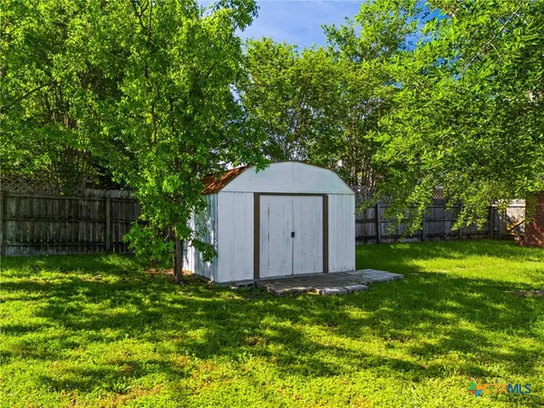 $1,520 | 3923 Oak Valley Drive, Killeen, TX 76542