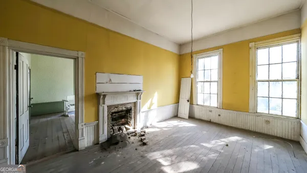 $399,900 | 215 West Avenue, Carrollton, GA 30117