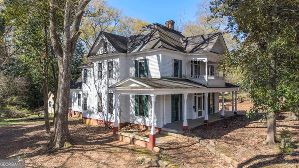 $399,900 | 215 West Avenue, Carrollton, GA 30117