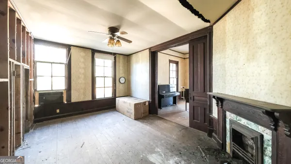 $399,900 | 215 West Avenue, Carrollton, GA 30117