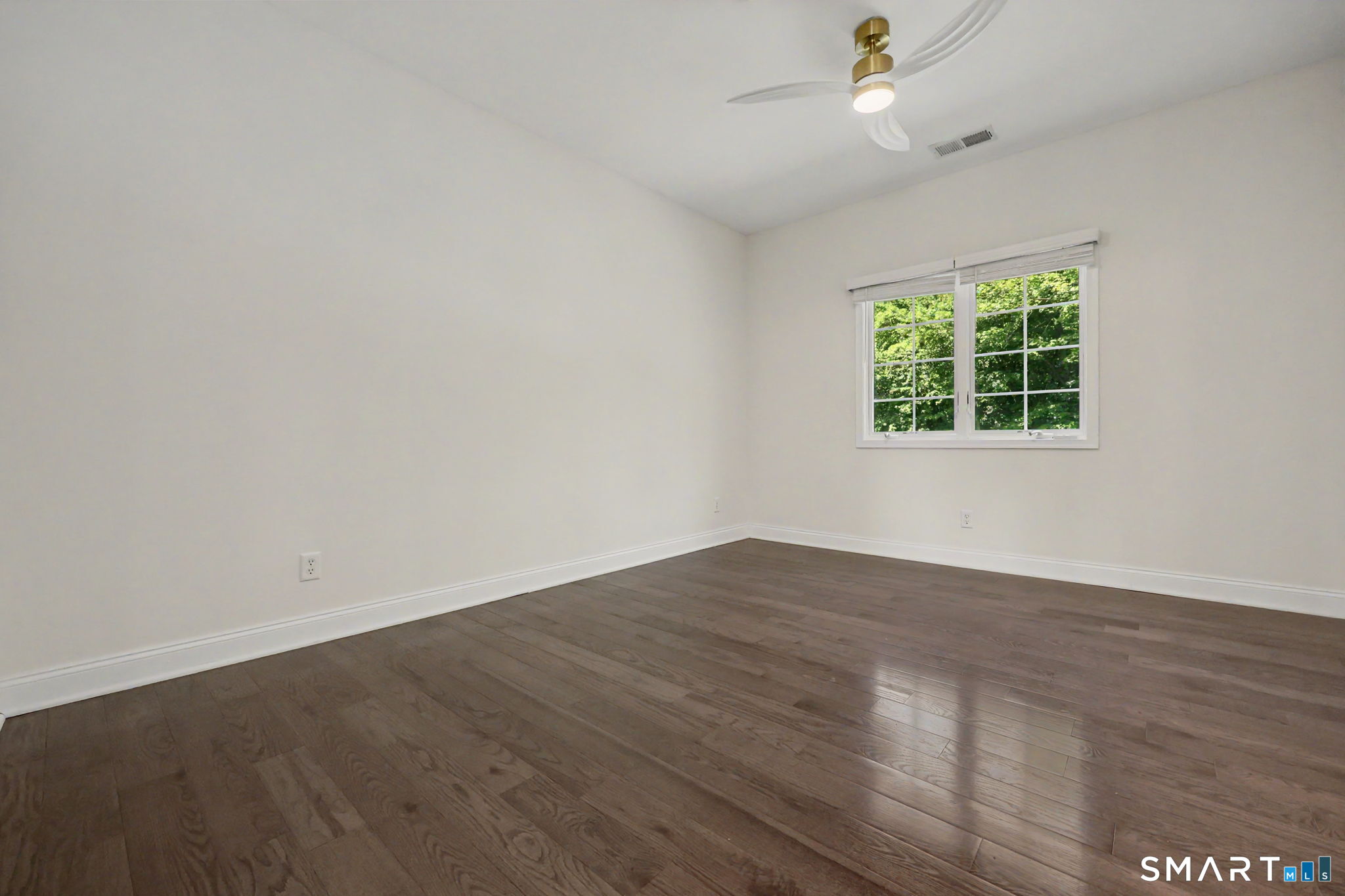 60 Wabuda Place Shelton, CT 06484 - Photo 28 of 40