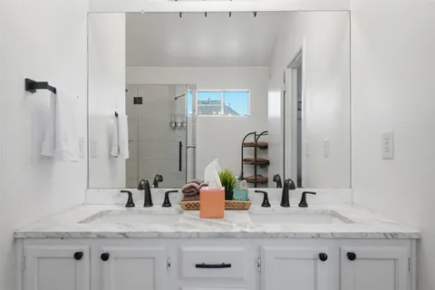 $450,000 | 12906 Humphrey Drive, Austin, TX 78729