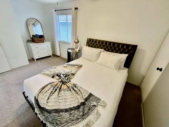 $498,999 | 12906 Humphrey Drive, Austin, TX 78729