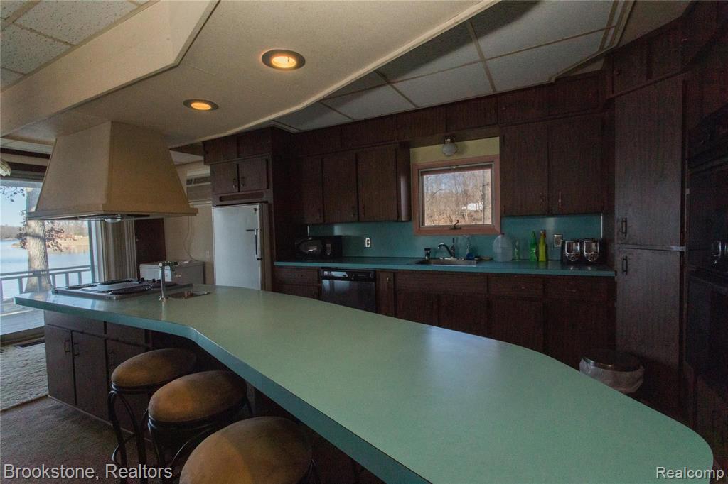 1675 Rochester Road Leonard, MI 48367 - Photo 40 of 62