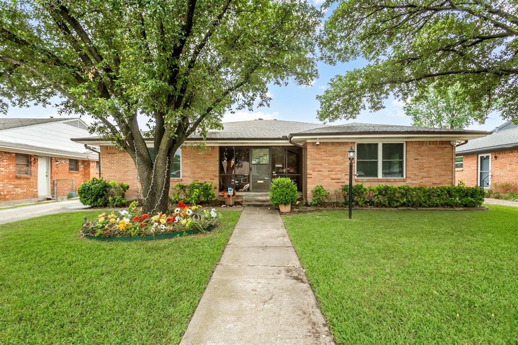11038 Wyatt Street Dallas, TX 75218 - Photo 1 of 29
