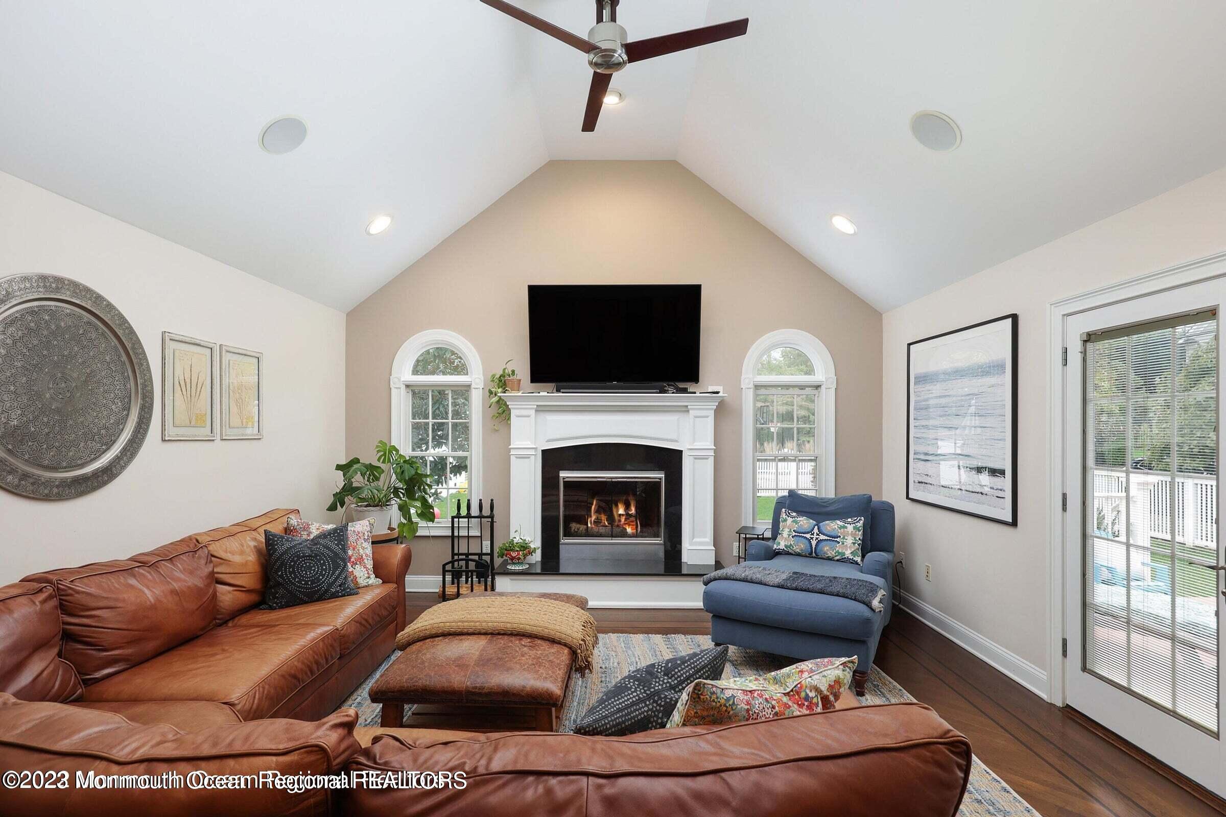 57 West River Road Rumson, NJ 07760 - Photo 10 of 28 Another View