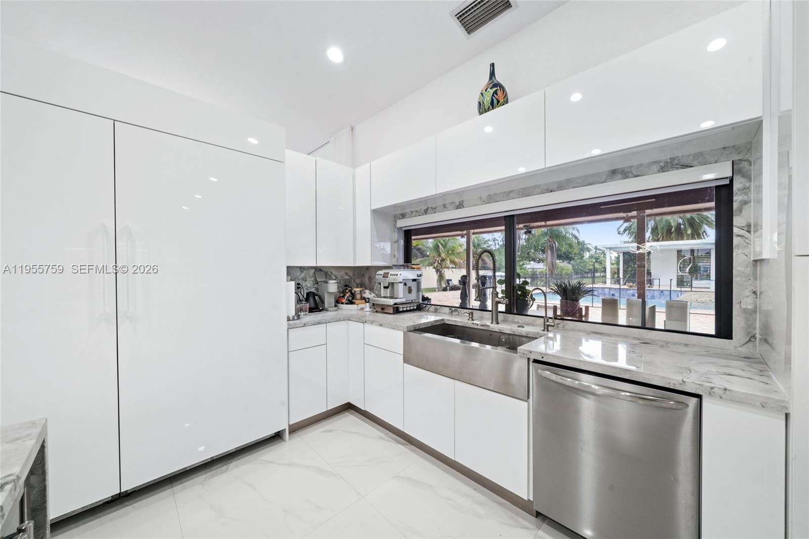 3601 Southwest 141st Avenue Miramar, FL 33027 - Photo 13 of 41